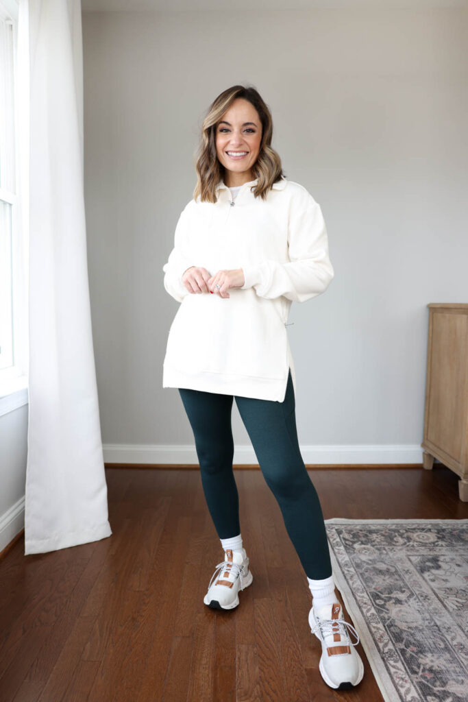 Petite-friendly winter activewear via pumps and push-ups blog | petite fashion | winter activewear | fleece leggings for petites 