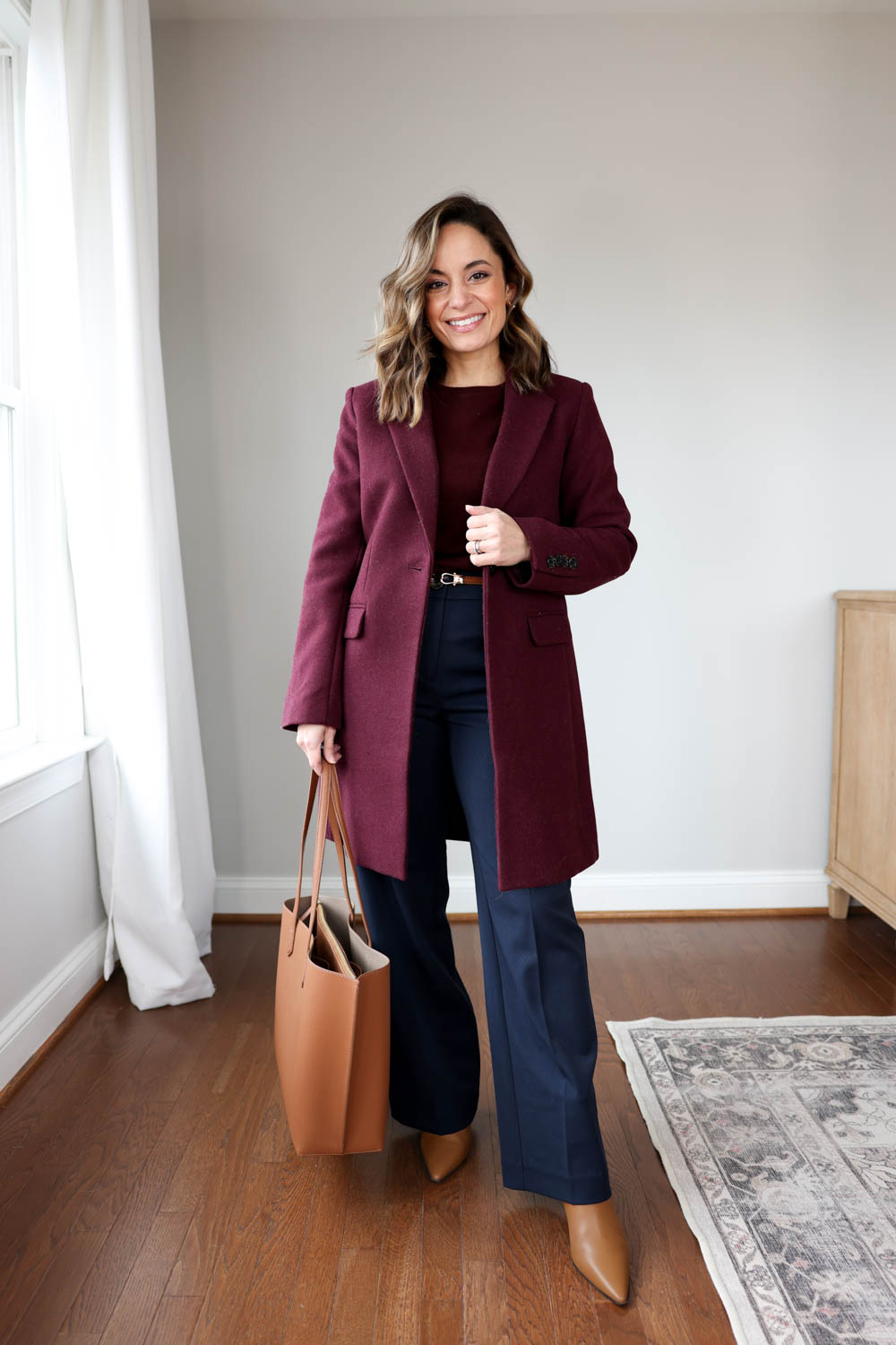 Winter outfits for work with navy pants via pumps and push-ups blog | petite-friendly outfits for work | winter outfits for work | warm winter outfits for work 