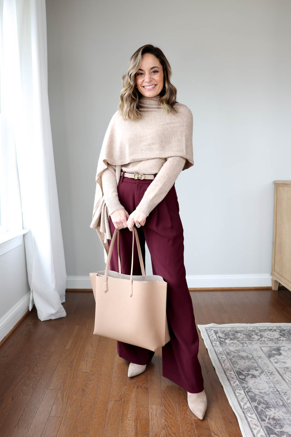 Petite-friendly outfits for work with burgundy pants via pumps and push-ups blog | winter outfits for work | petite-friendly outfit ideas for work | outfits for work with boots 