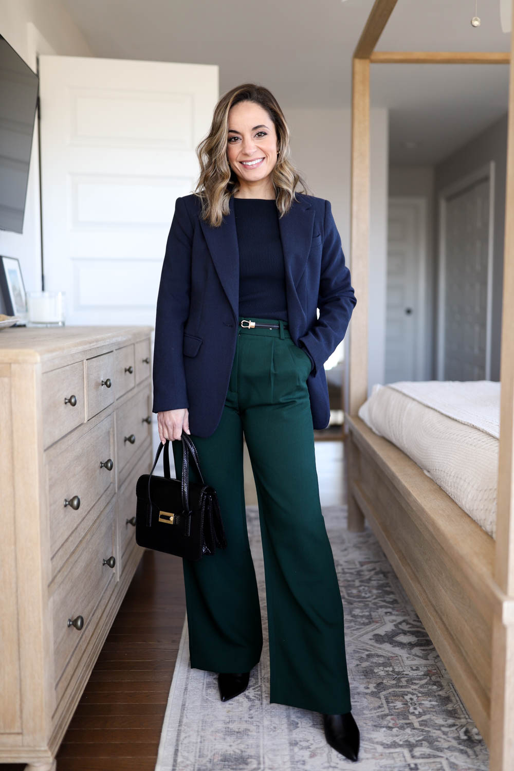 Color combinations with dark green pants for work via pumps and push-ups blog | navy and green outfit | what colors go with dark green pants | dark green wide leg pants | wide leg pants outfits