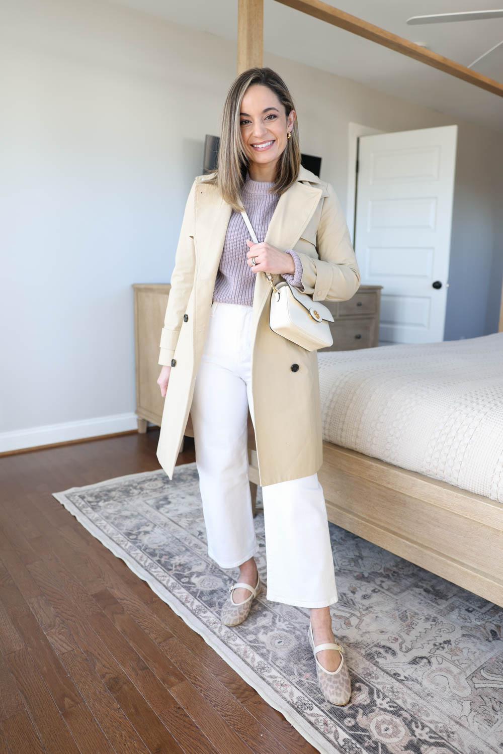 Early spring outfit with cropped wide-leg jeans via pumps and push-ups blog | petite friendly spring outfits | petite fashion | spring outfits | trench coat outfits