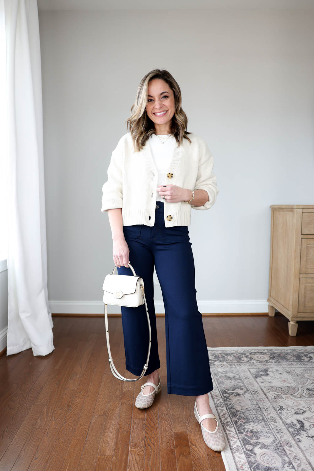 Early spring outfit with cropped wide leg pants via pumps and push-ups blog | spring outfits | petite style | petite fashion | spring outfits | casual oufits | teacher outfits