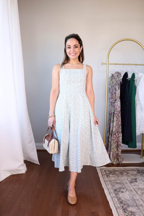 Classic spring dresses for petites | petite-friendly spring dresses | blue and white floral dress | petite fashion