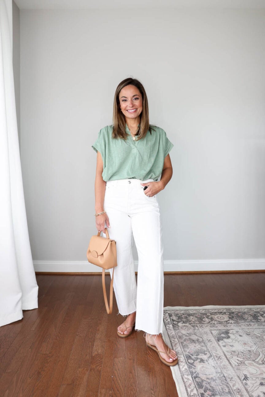 Petite-friendly summer outfits with barrel jeans | barrel jeans via pumps and push-ups blog | white jeans outfit | summer outfits with shades of green | casual summer outfits