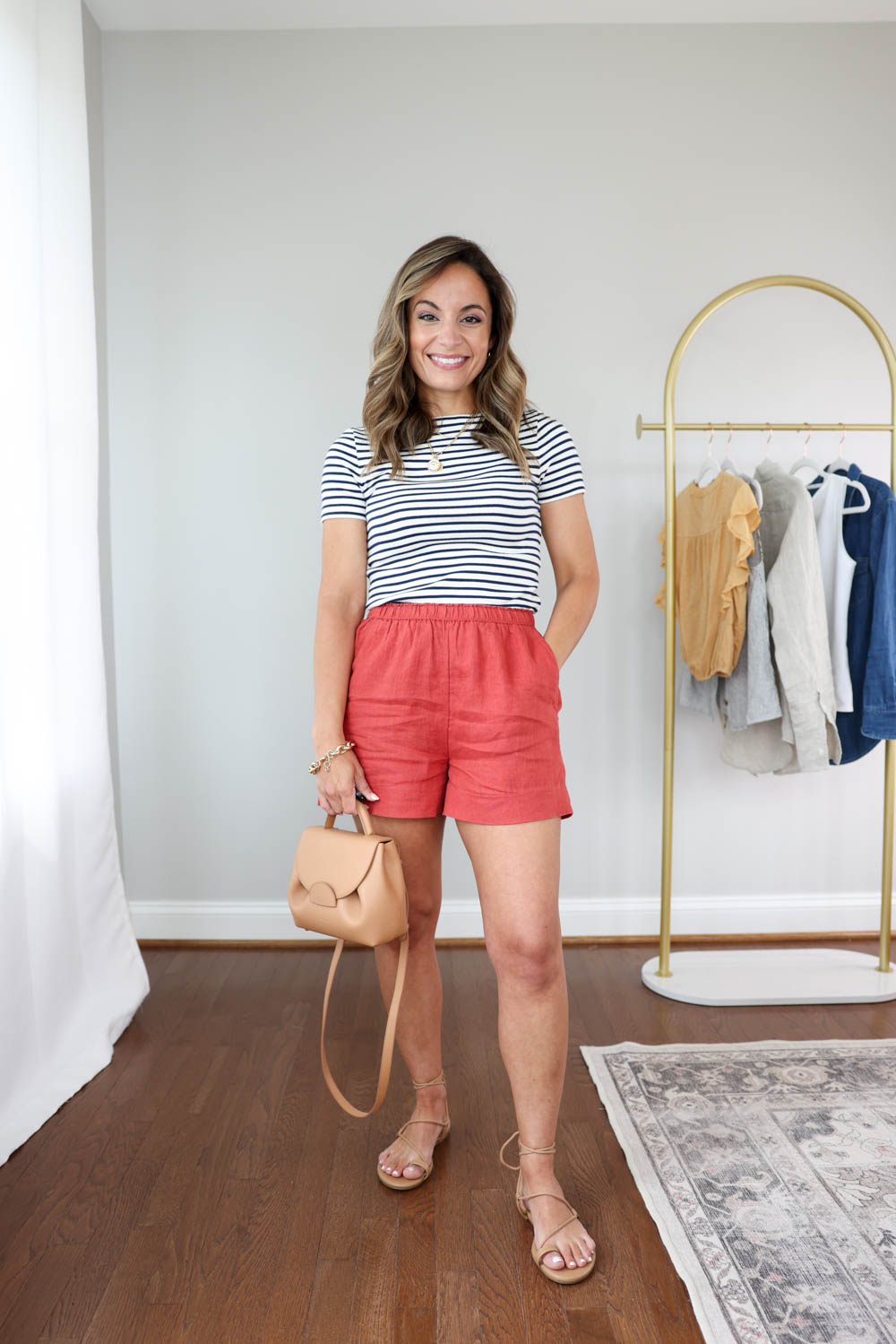 10 Items 20 Outfits for Summer via Pumps and Push-Ups Blog | Small Summer Capsule Wardrobe | summer wardrobe basics | summer outfits | petite style | casual summer outfits