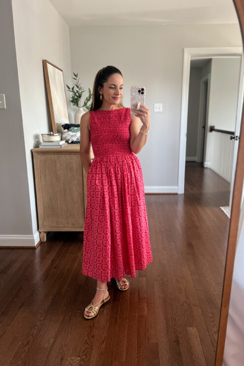 Petite-friendly dress | Brooke Anderson Daily Outfits