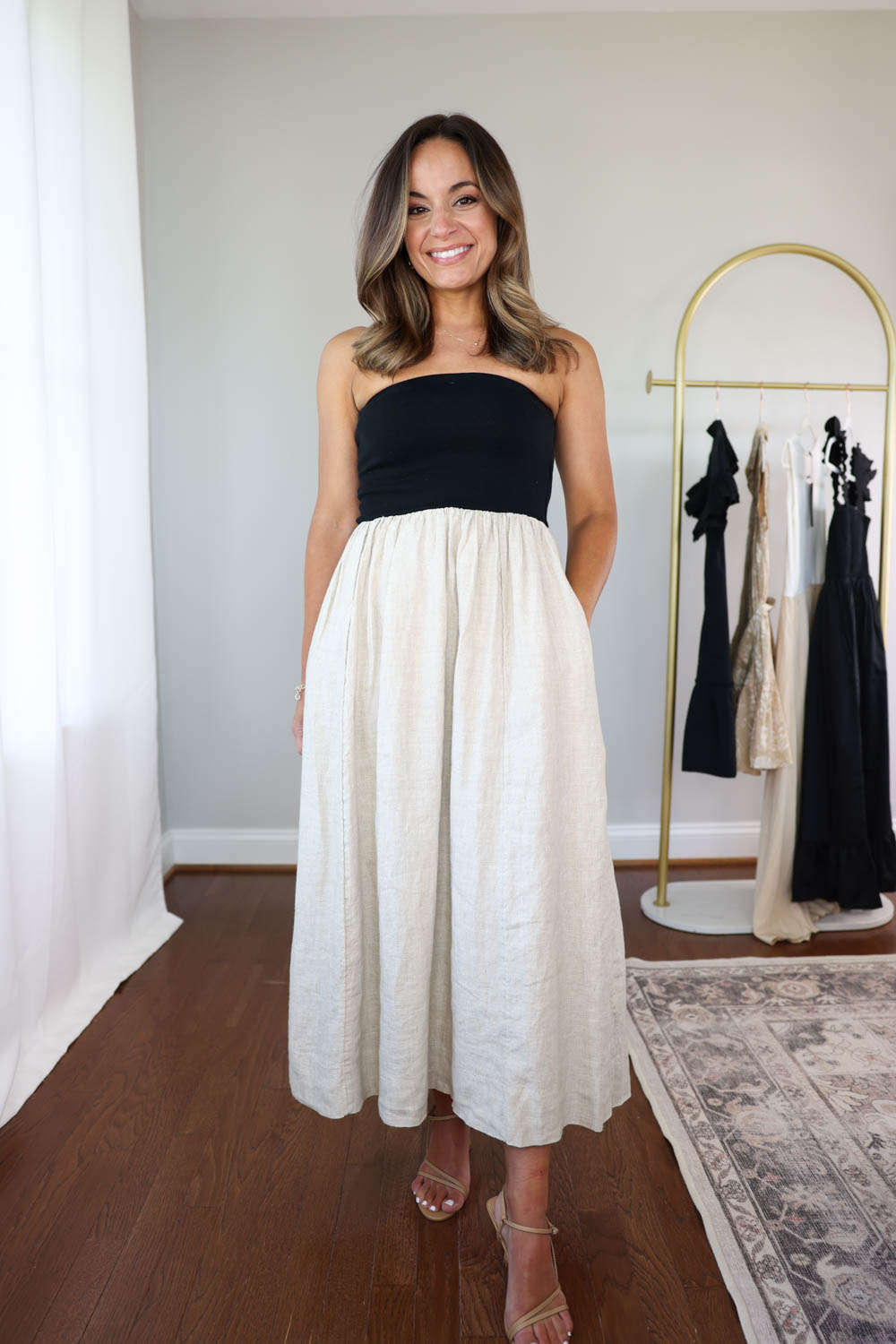 Petite-friendly dress from Amazon | black and white summer dress | linen dress | neutral summer dresses