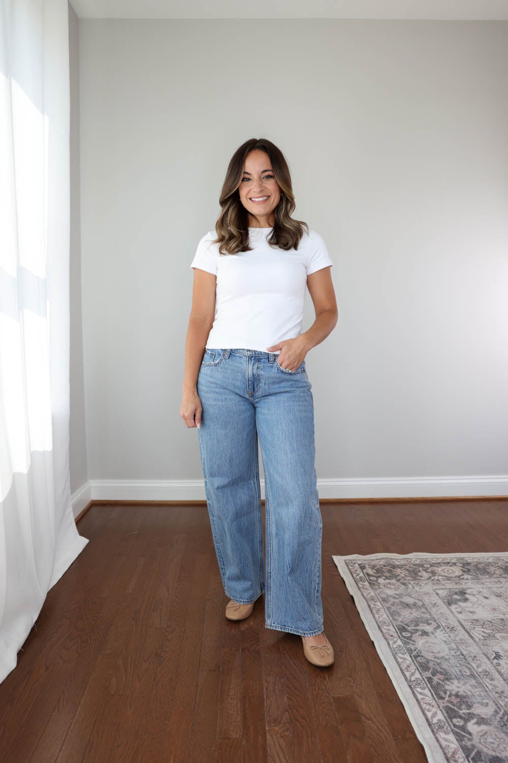 Petite-friendly jeans from Abercrombie | low rise baggy jeans | petite-fashion | petite jeans 