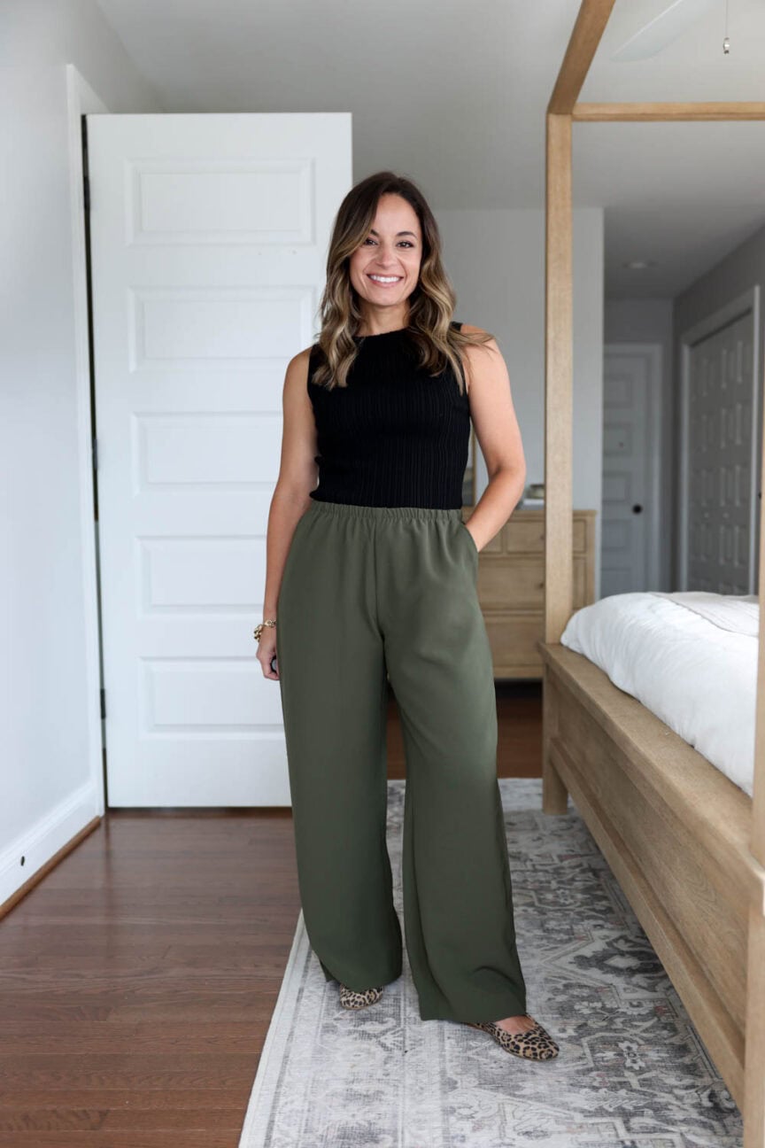 Brooke of Pumps and Push-Ups wearing Gap’s Easy Wide Leg Pants styled with a black tank top and ballet flats — a petite-friendly fall outfit featured in a Gap petite pants review.