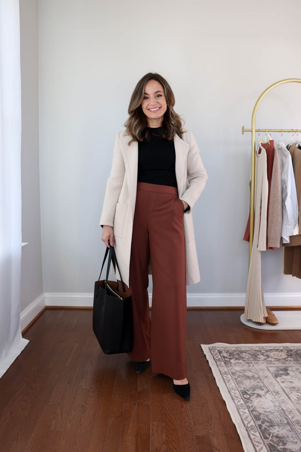 Fall workwear capsule wardrobe for petites | fall outfit ideas for work with auburn wide leg pants | petite-friendly wide leg pants 