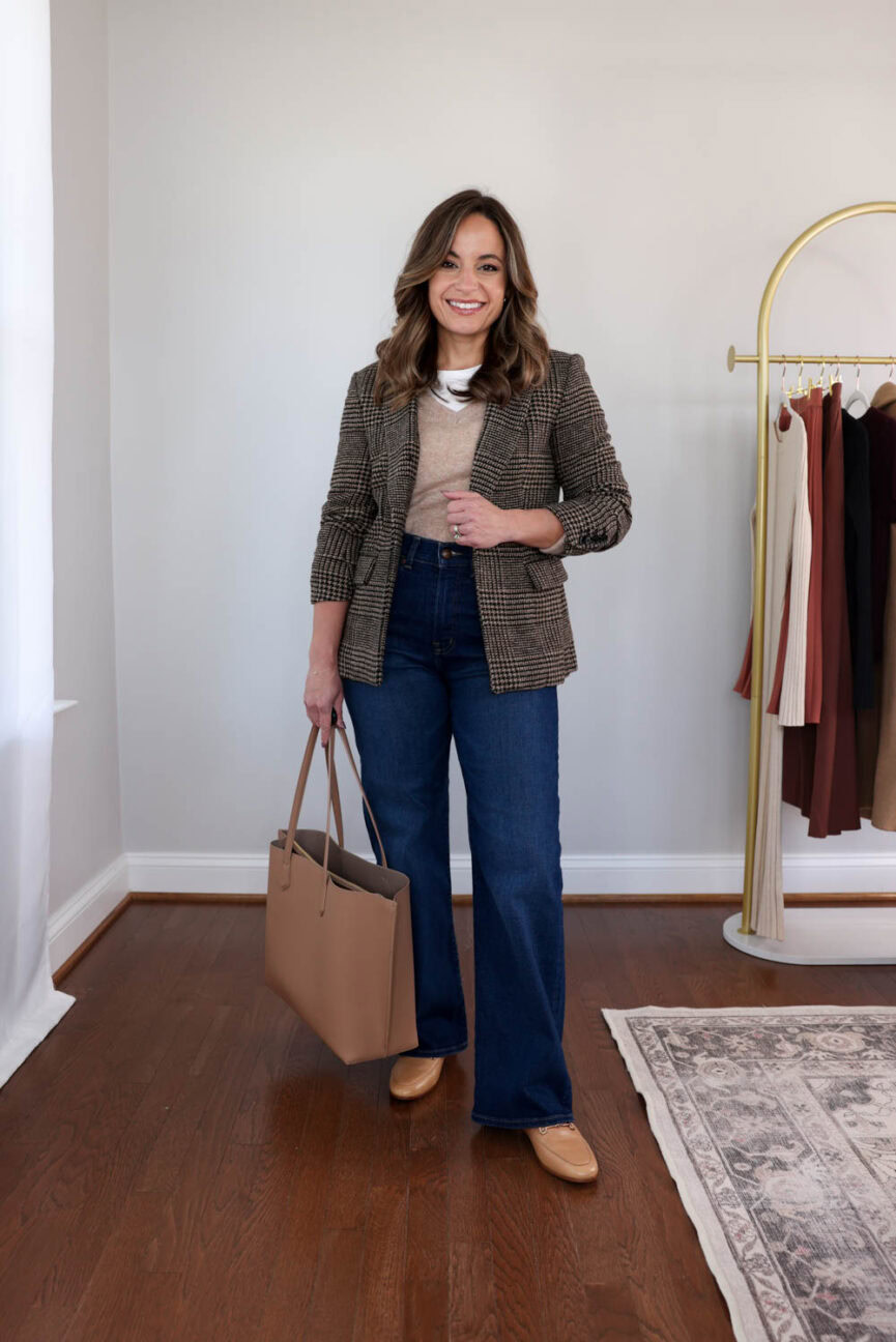 Five ways to wear jeans to work this fall via the 2025 fall workwear capsule wardobe from Pumps and Push-Ups blog | petite-friendly outfits for work | petite-friendly fall capsule wardrobe