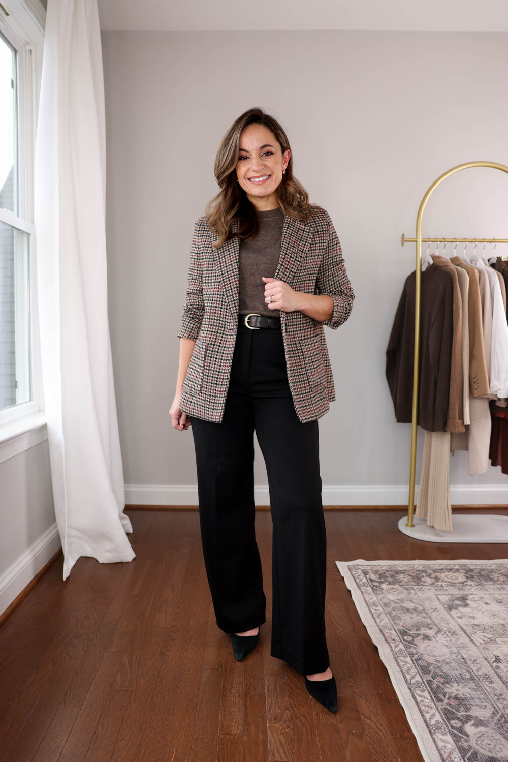 Petite-friendly fall blazers under $60 | petite-friendly layers for the office | budget friendly fall layers for work