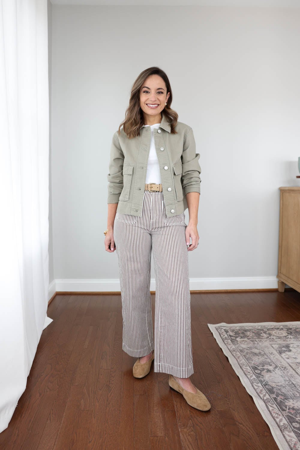 Petite-friendly casual pants for spring via pumps and push-ups blog | petite friendly spring pants | petite fashion 