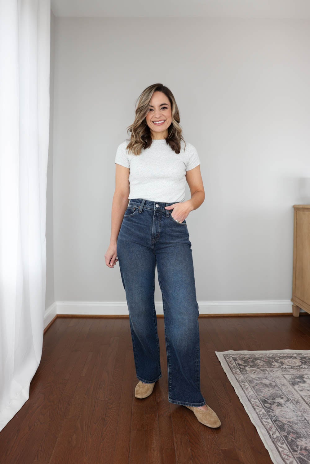Petite-friendly cotton jeans | wear test of petite jeans | jeans that hold their shape 