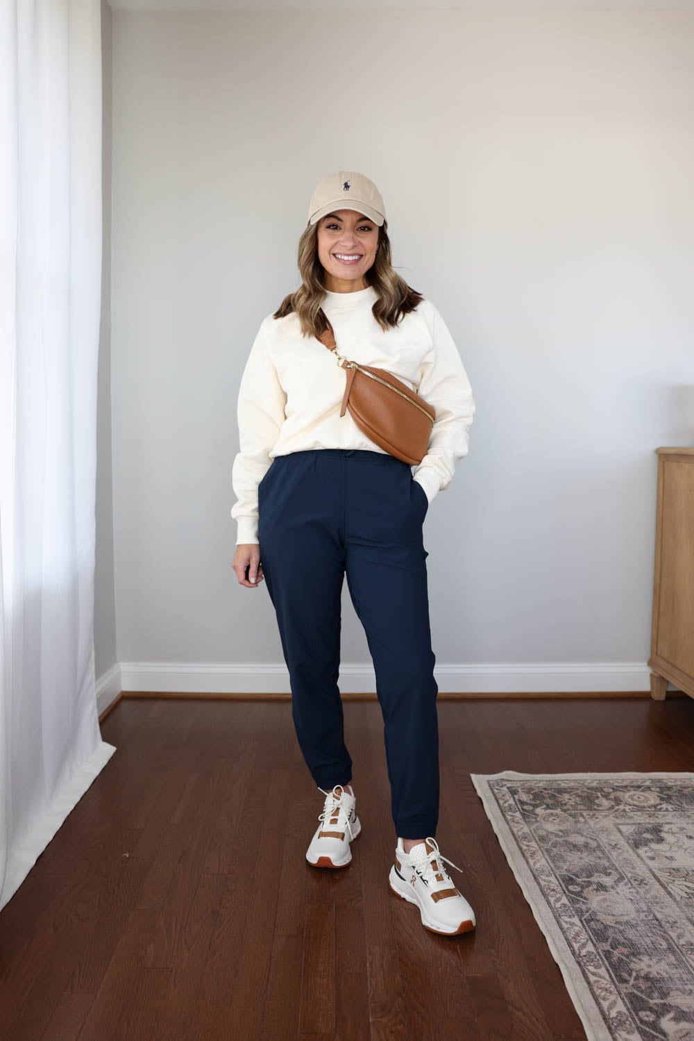 Petite-friendly capsule wardrobe with activewear bottoms | petite joggers styled in a spring and summer capsule wardrobe | petite friendly outfits | joggers for petites