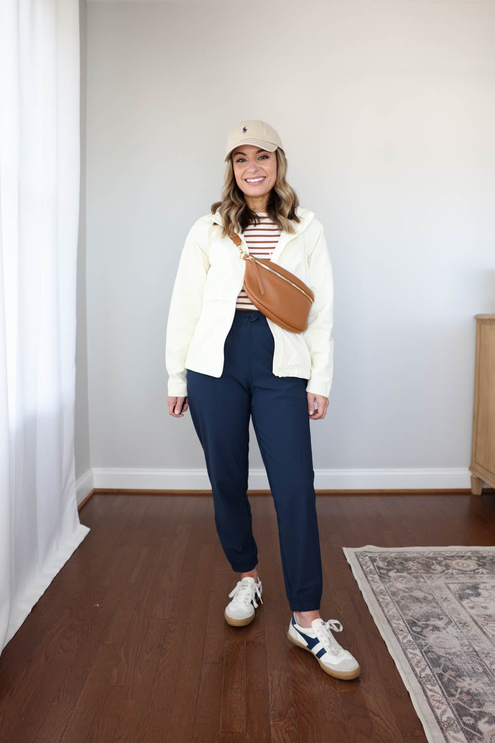 Petite-friendly capsule wardrobe with activewear bottoms | petite joggers styled in a spring and summer capsule wardrobe | petite friendly outfits | joggers for petites