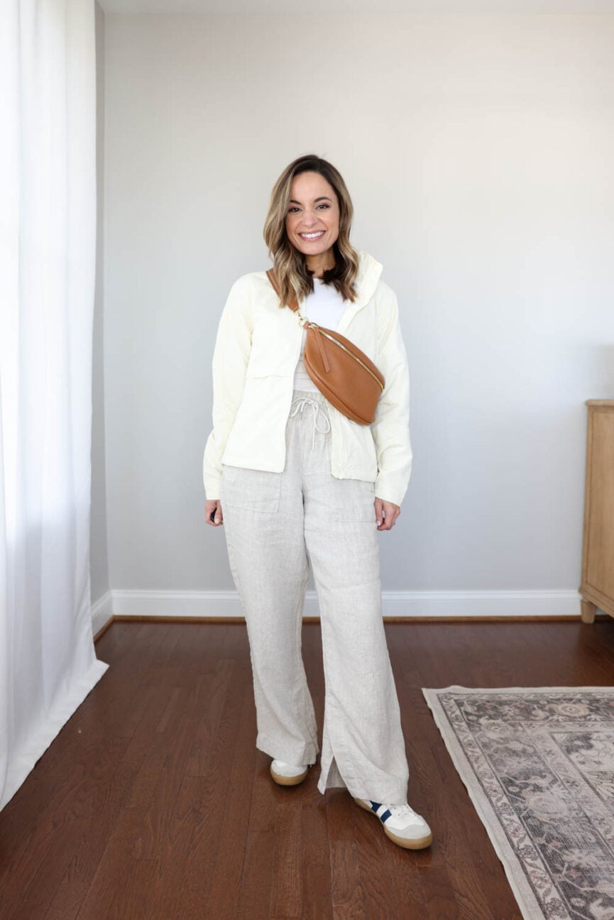Petite-friendly capsule wardrobe with 11 items and 20 outfits styled with activewear bottoms | petite friendly spring outfits | linen outfits for petites | capsule wardrobes 
