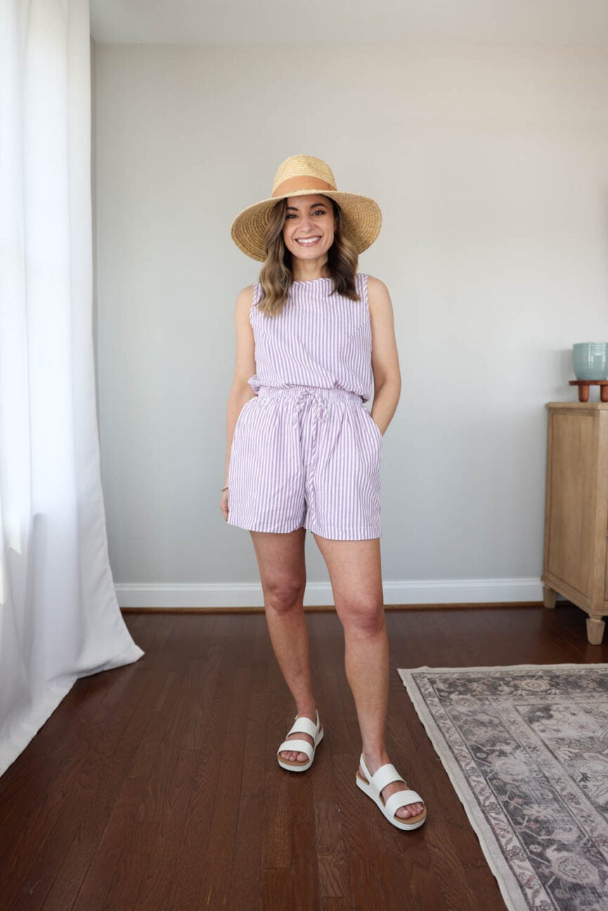 My favorite sandals for the beach and pool | reef water vista sandals 