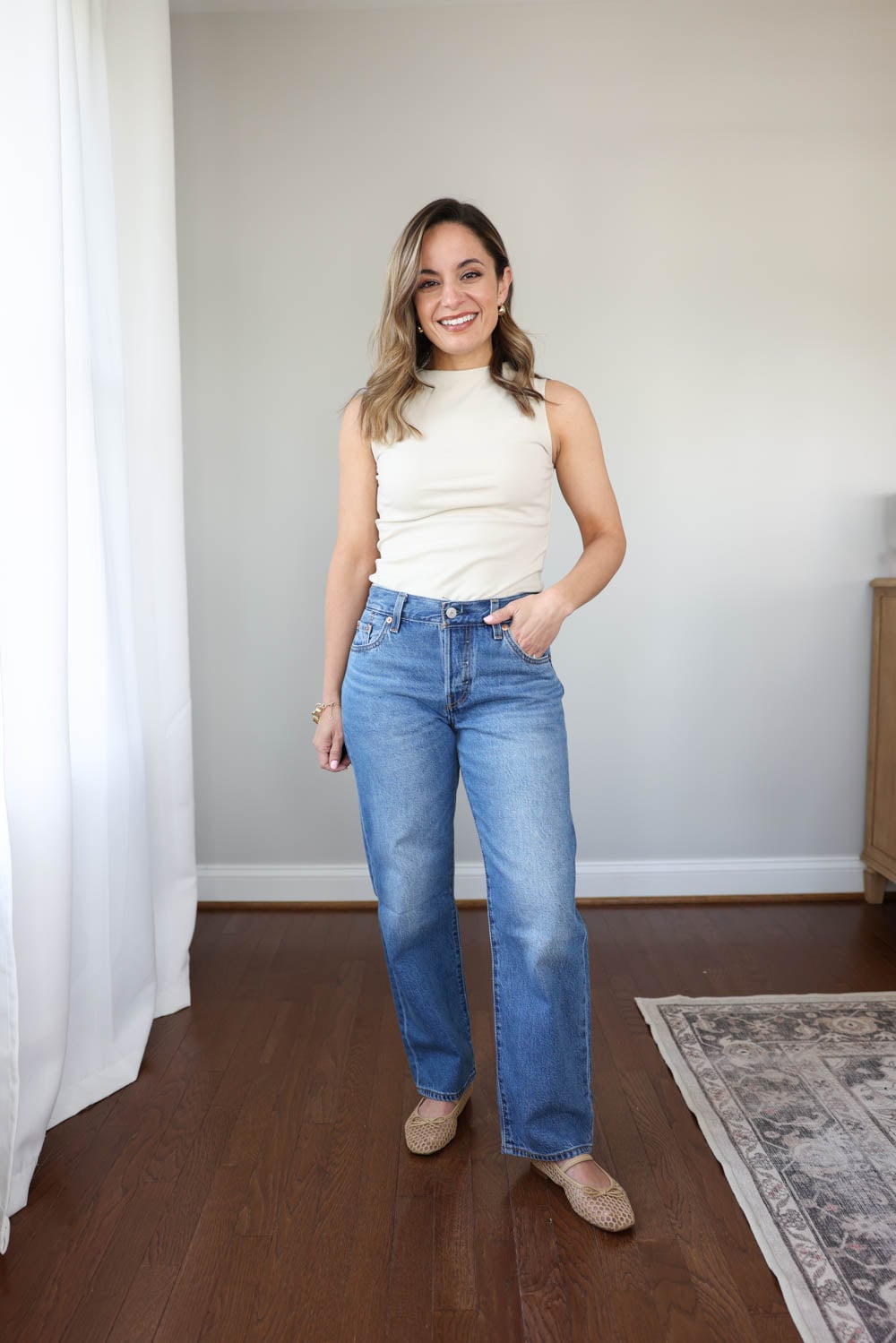 Petite-friendly jeans from Levi's | how Levi's jeans fit a petite frame | petite fashion 