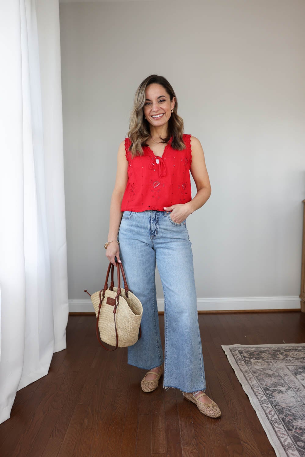 Spring outfit with light wash jeans and red cropped top | casual everyday outfit idea | petite fashion 