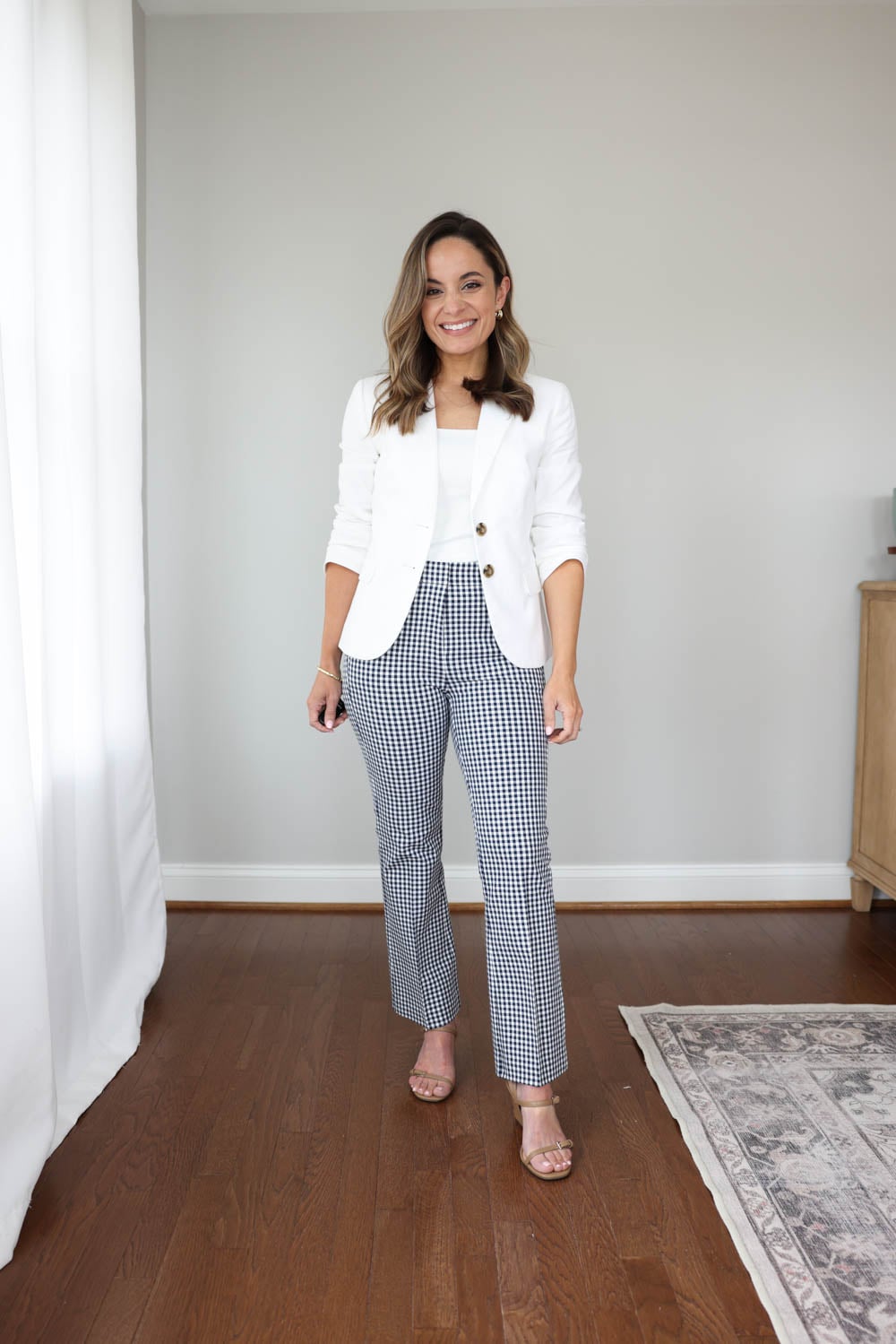 Petite-friendly summer pants | petite-friendly gingham pants | petite pants 