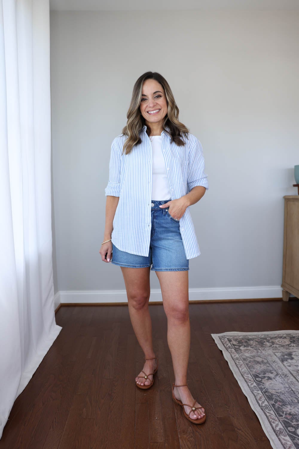 Petite-friendly natural fiber clothing | organic cotton denim shorts | Quince pieces for petites 
