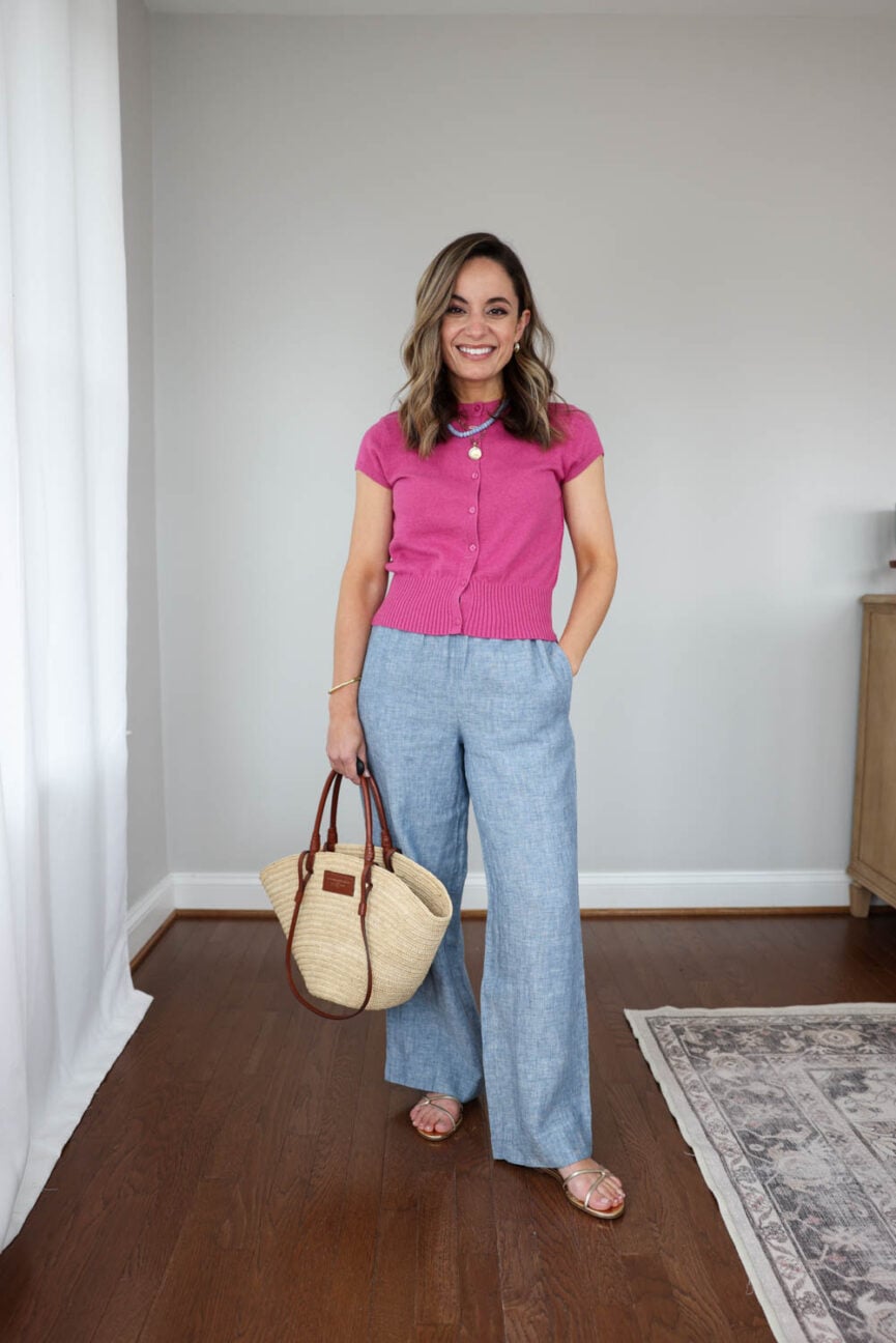 Petite-friendly mini capsule for summer with 10 items and 15 outfits | simple summer outfits | petite-friendly capsule wardrobe 