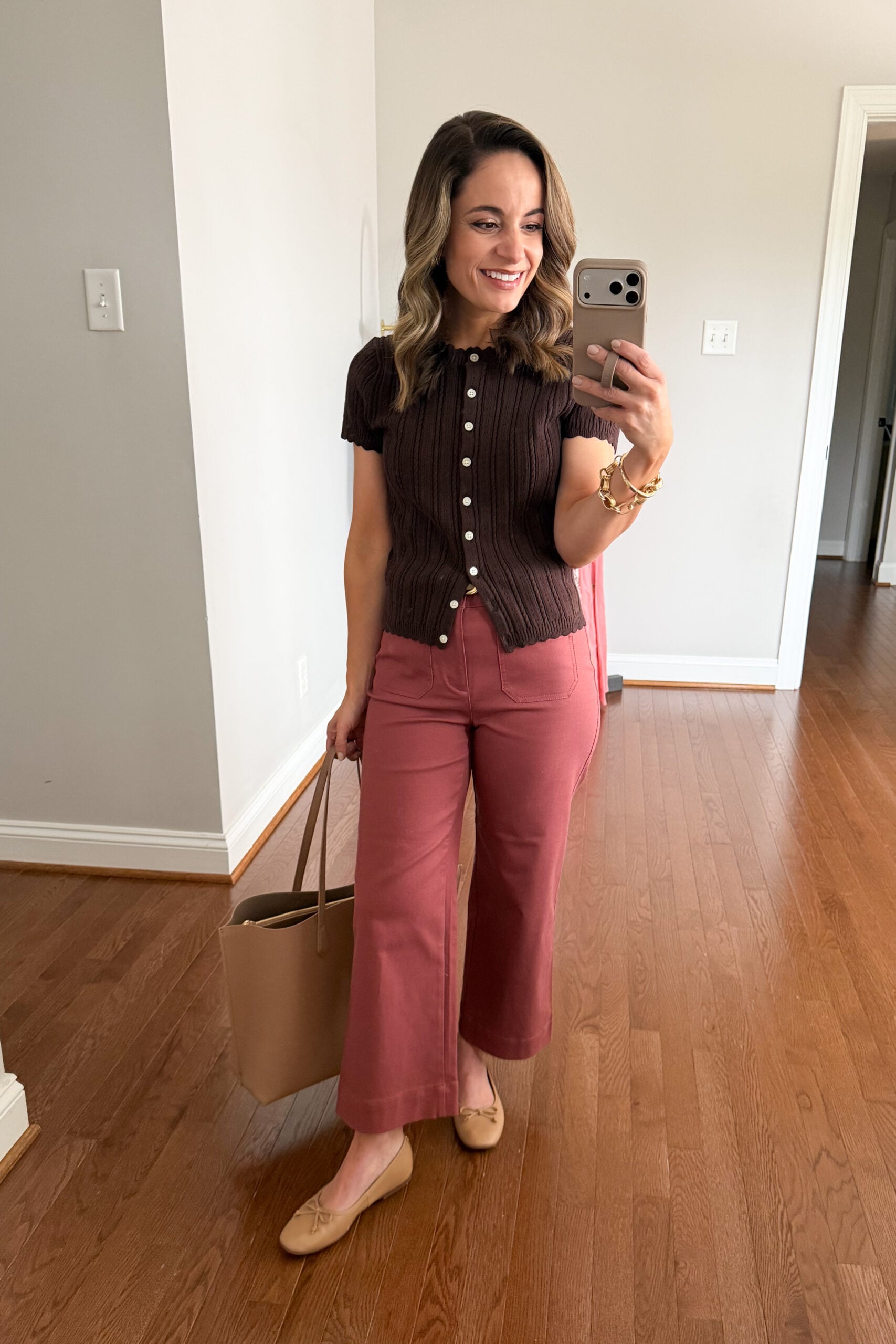 Petite-friendly casual summer outfits for work | petite-friendly business casual outfits