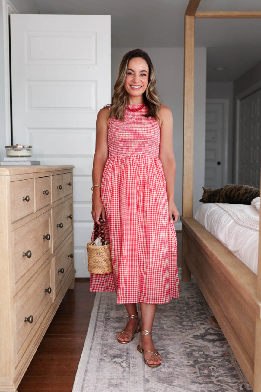 Petite-friendly gingham dress | midi dresses for petites | cotton dresses for petites