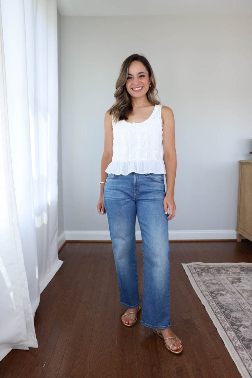 Mid-rise Jeans MOTHER review by petite style blogger Brooke of Pumps and Push-Ups | petite-friendly mid-rise jeans