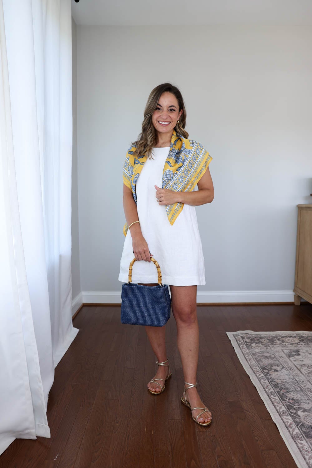Petite-friendly outfit idea for vacation with a white linen dress | ways to wear a white linen dress on vacation