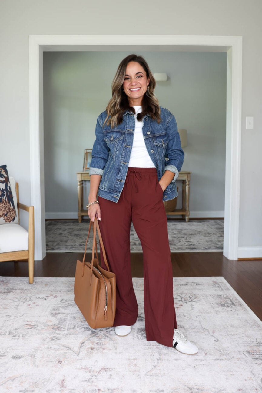 Petite-friendly outfit ideas for teachers with sneakers | petite-friendly outfit ideas | comfortable pants for petites