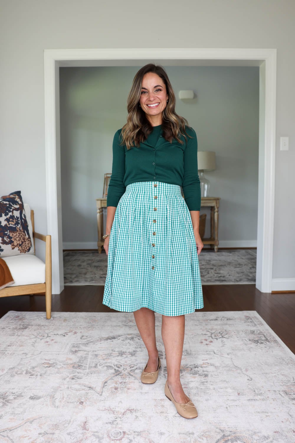 Petite-friendly skirts and dresses for teachers | midi skirts for petites 