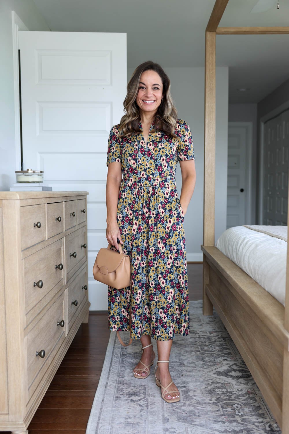 Petite-friendly fall transition dresses | petite dresses | fall print dresses for petites