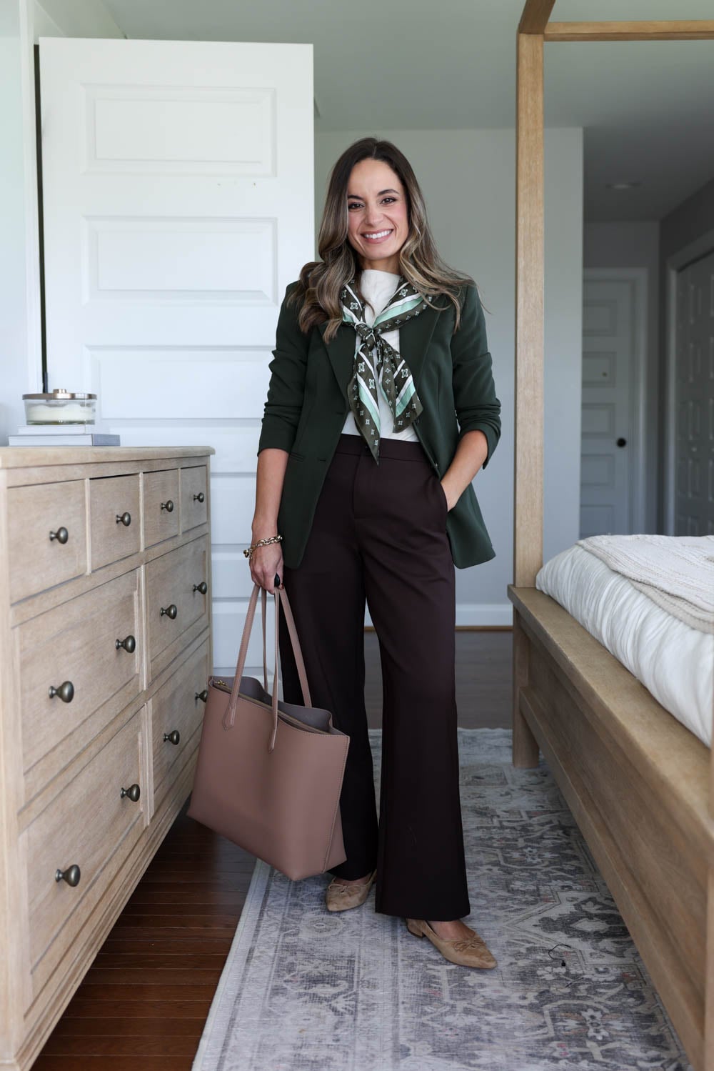 Fall outfits for work via pumps and push-ups petite style blog | fall business casual outfit ideas | petite fashion