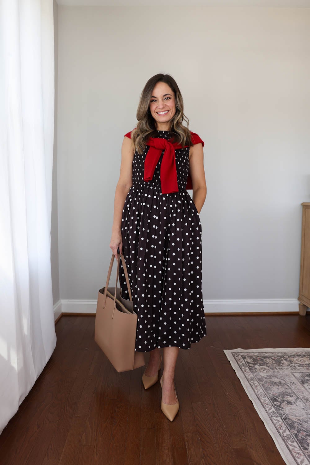 Petite-friendly outfits for work via pumps and push-ups blog | fall outfits for work with a dress