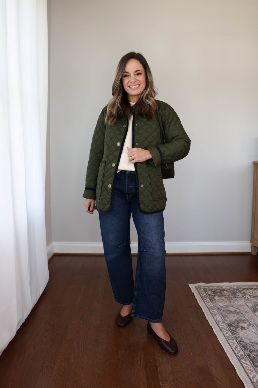 Petite-friendly fall outfit with barrel jeans | four fall outfit ideas | petite fall outfits