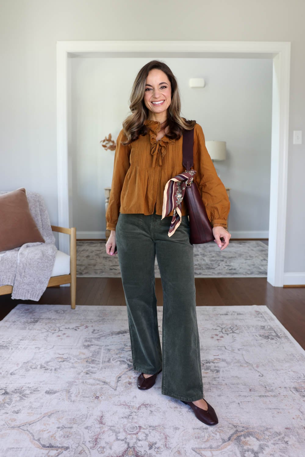 Petite-friendly outfit ideas with Olive green corduroy pants | 25 items 40 outfits capsule wardrobe | fall 2026 capsule wardrobe series | petite fashion 