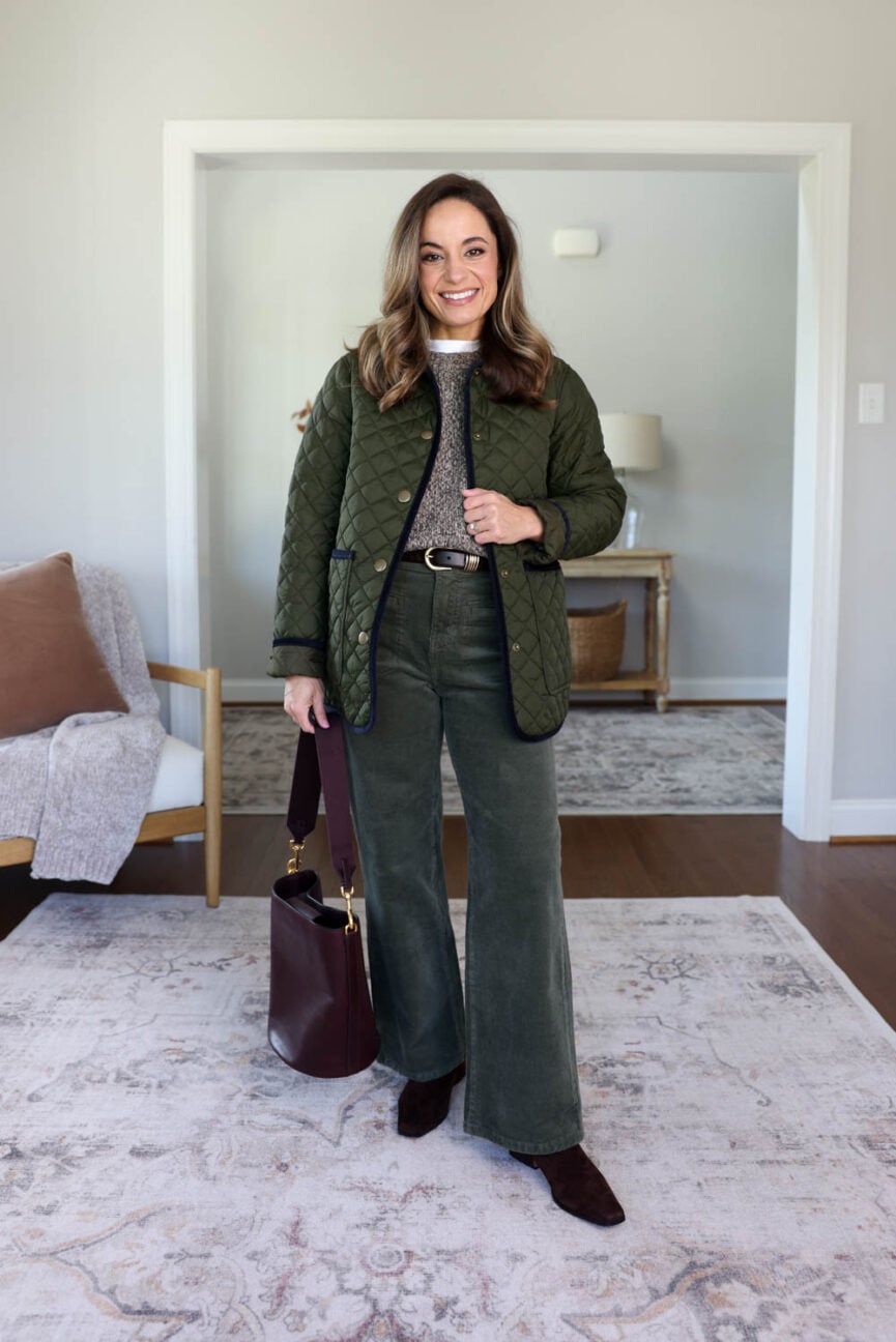 25 piece fall capsule wardrobe for petites via pumps and push-ups blog | petite friendly fall capsule wardrobe | petite-friendly fall outfits | 25 items 40 outfits