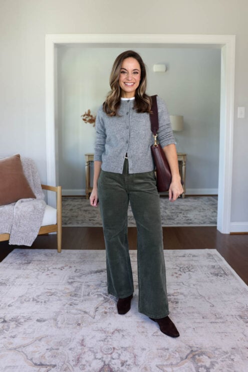 Fall capsule wardobe 2026 for petites | petite-friendly fall capsule wardrobe | olive pants styled multiple ways