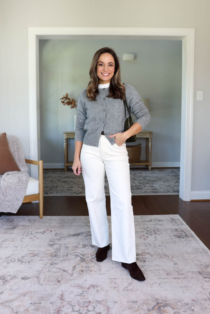 25 piece fall capsule wardrobe for petites via pumps and push-ups blog | petite friendly fall capsule wardrobe | petite-friendly fall outfits | 25 items 40 outfits