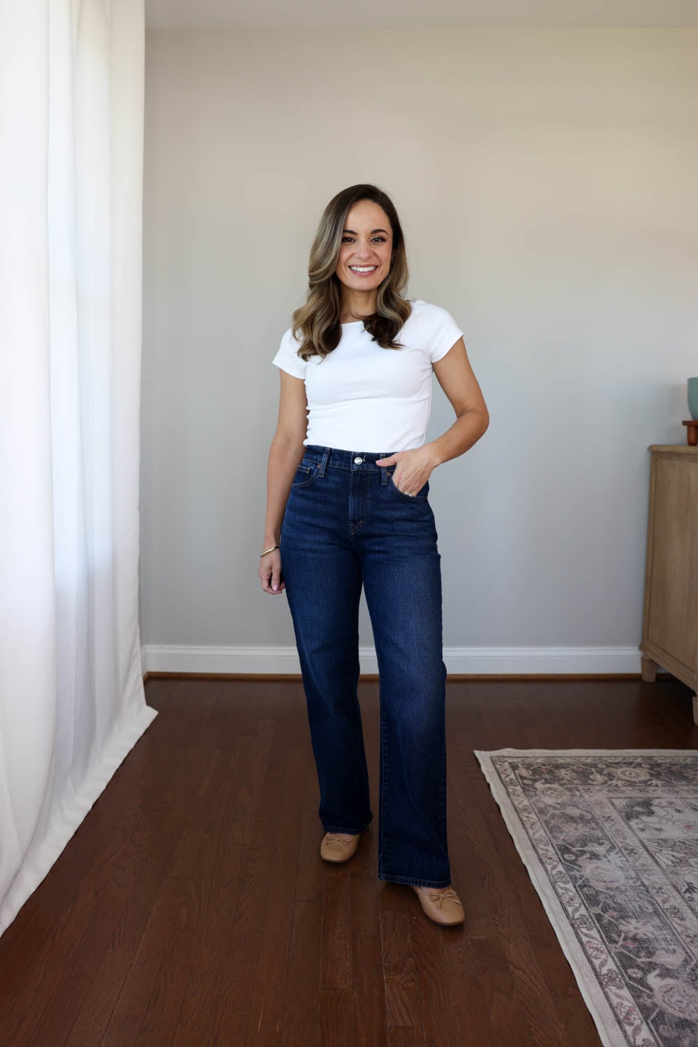 Petite-friendly jeans | no hem jeans for petites | petite fashion