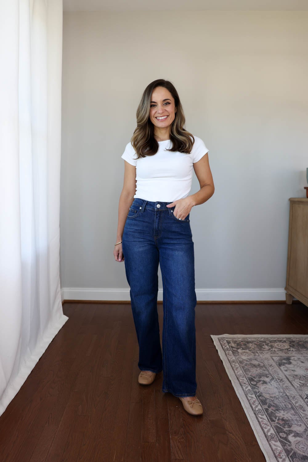 Petite-friendly jeans | wide leg jeans for petites | no hem jeans for petites | review of petite perfect vintage wide leg jeans madewell