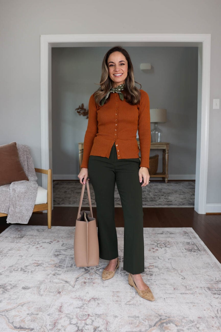 Petite-friendly fall workwear capsule wardrobe | petite workwear | fall outfits for work | petite fashion