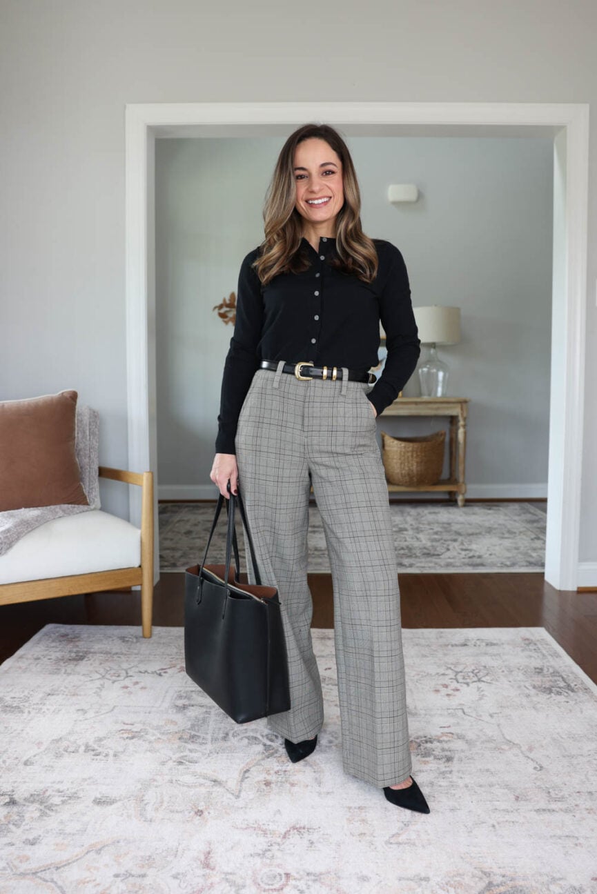 Petite-friendly outfits for work | neutral outfits for work | wide leg pants outfits for petites