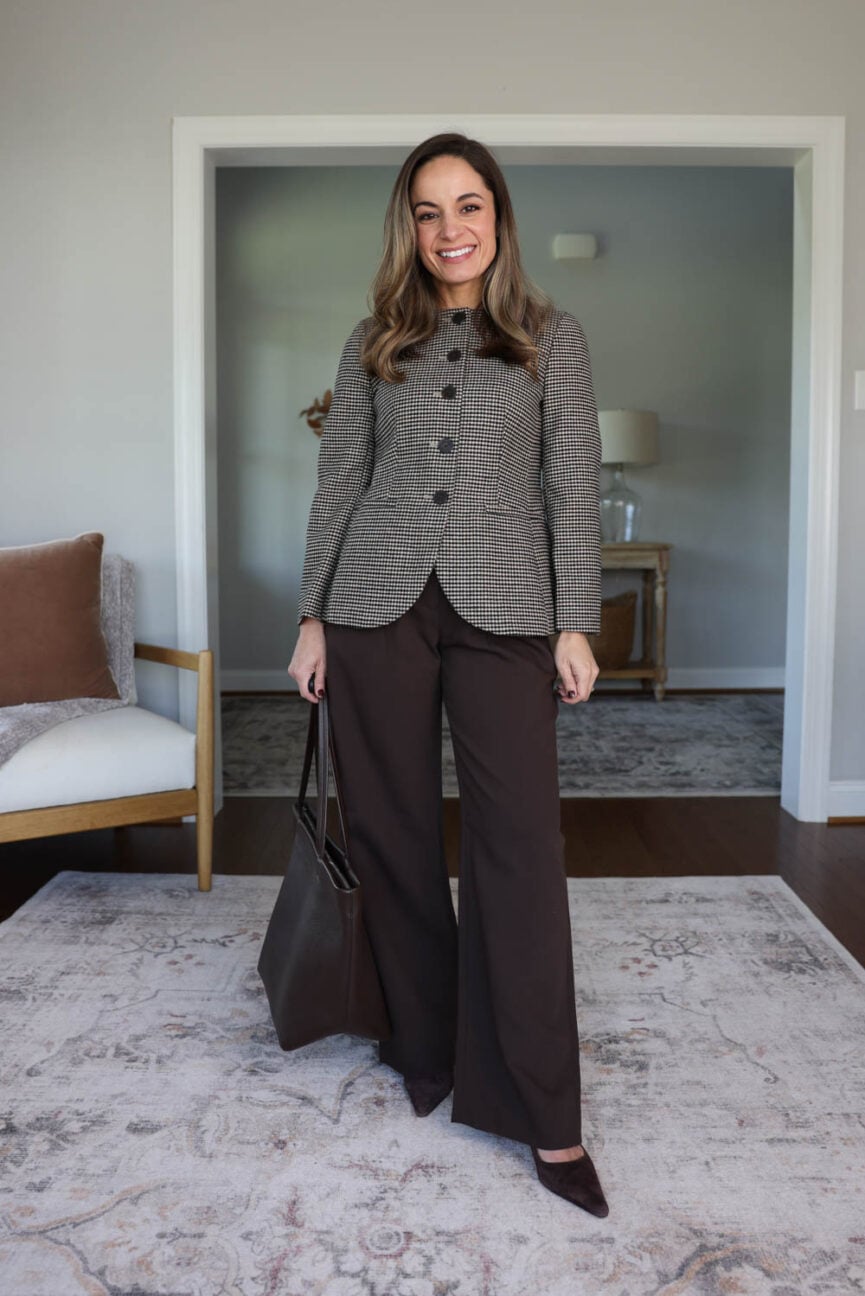 Petite-friendly outfit for work via pumps and push-ups blog | petite workwear | outfits for work with chocolate brown pants