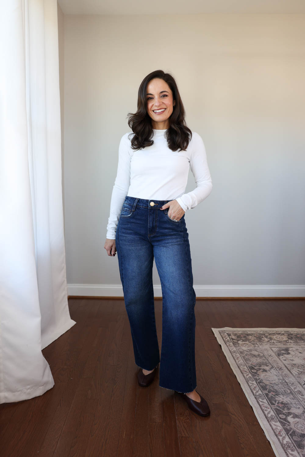 Petite-friendly jeans from Kut from the Kloth | petite jeans review via pumps and push-ups blog 