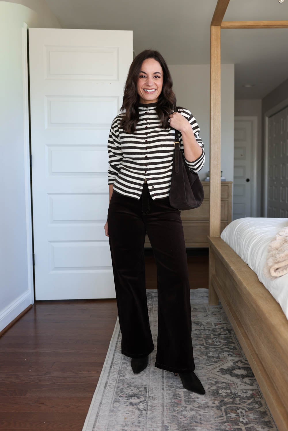 Petite-friendly outfit ideas with corduroy pants | petite fashion | petite pants | fall outfits for petites | kut from the kloth corduroy pants