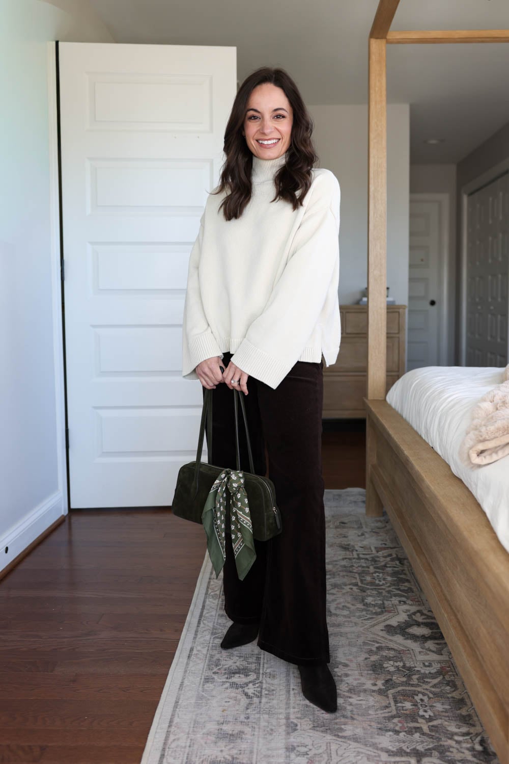 Petite-friendly casual fall outfit with brown corduroy pants and a cozy sweater | casual Thanksgiving outfit idea 